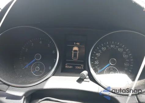 2013 Volkswagen Golf R 4-Door z USA, uszkodzony, nr VIN WVWPF7AJ0DW077807